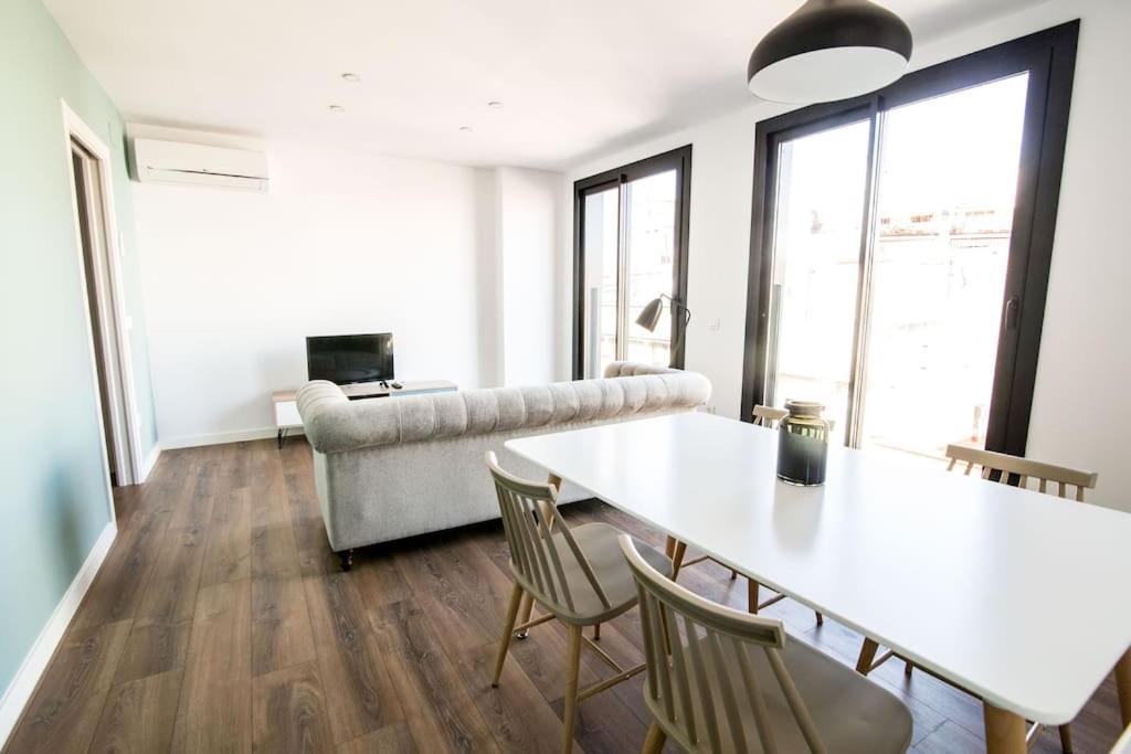 3-2 Apartamento De Diseno En El Centro De Reus Exterior foto