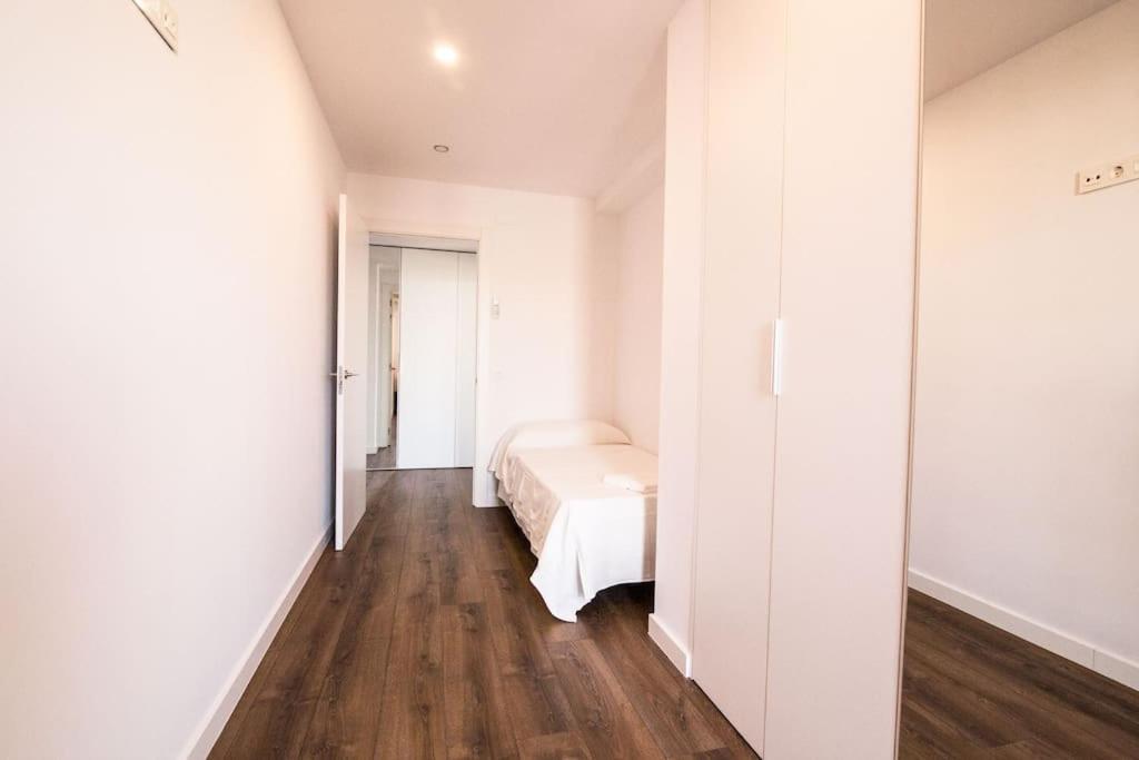 3-2 Apartamento De Diseno En El Centro De Reus Exterior foto